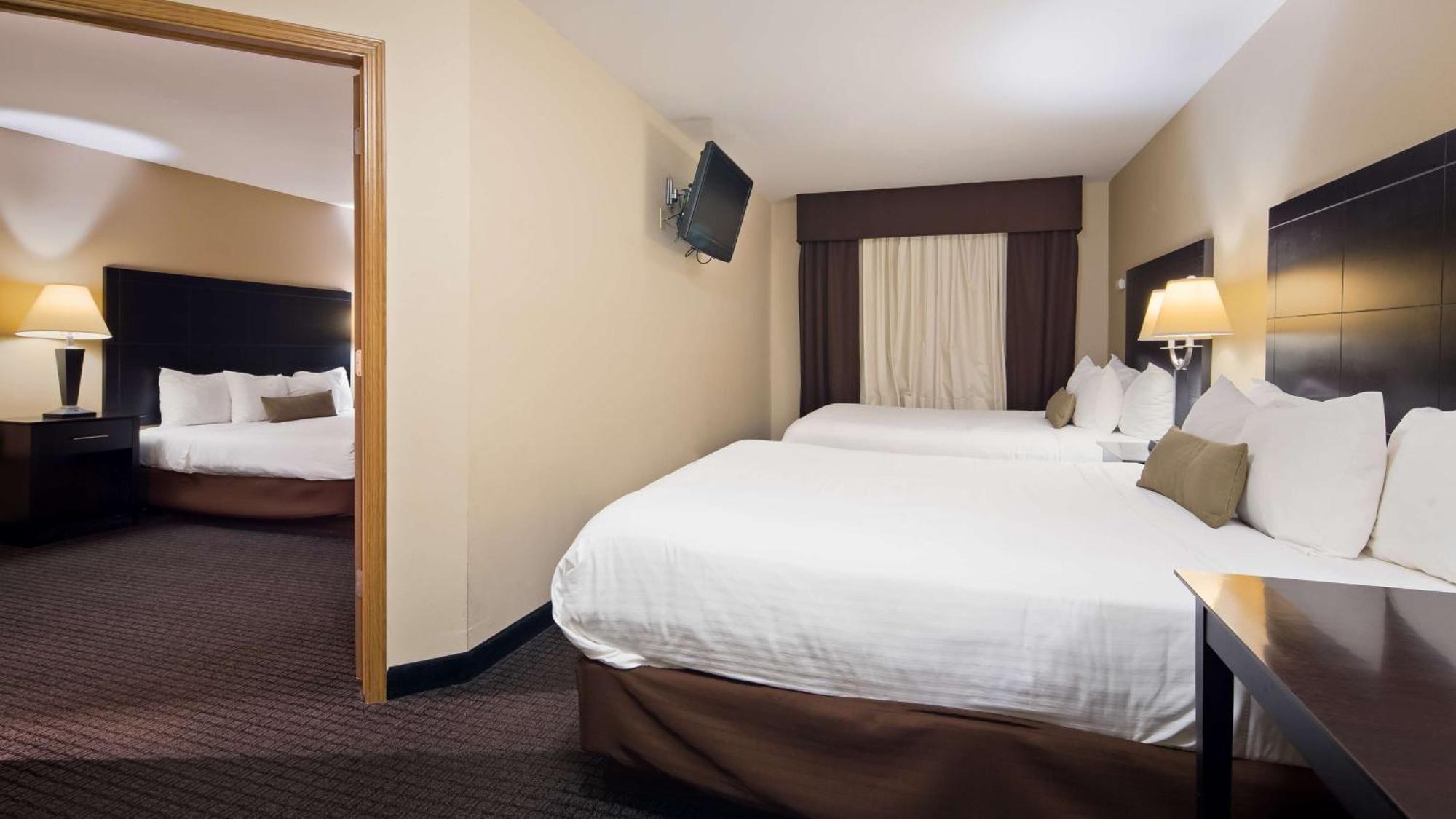 Best Western Lakewinds Ludington Exterior photo