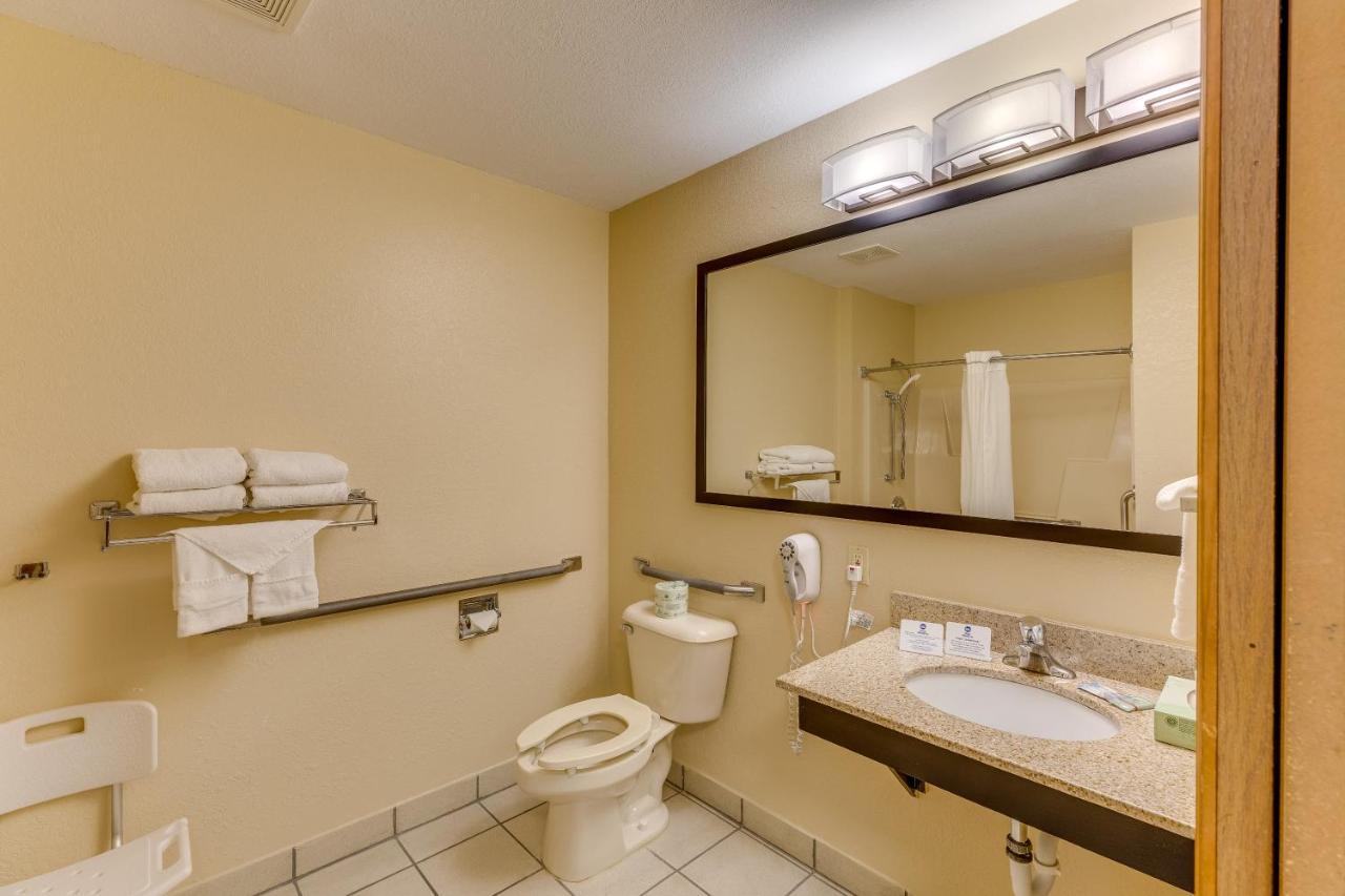Best Western Lakewinds Ludington Exterior photo